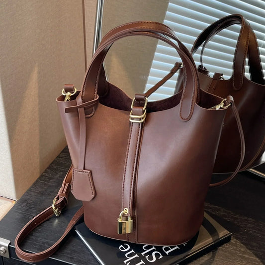 Lara – Trendy crossbodytas in emmerstijl met een uniek design