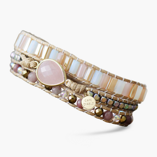 Élégant bracelet enveloppant en forme de larme de quartz rose