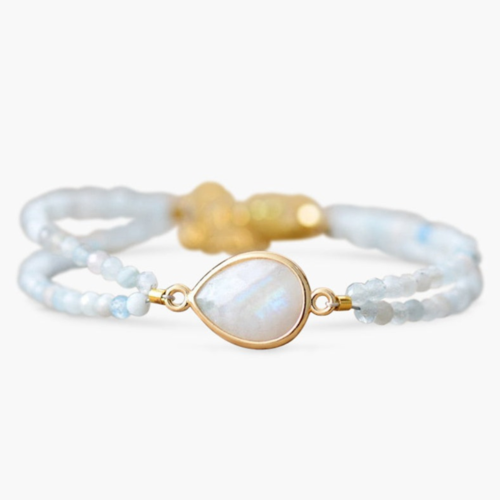 Tear-shaped bracelet made of glittering moonstone