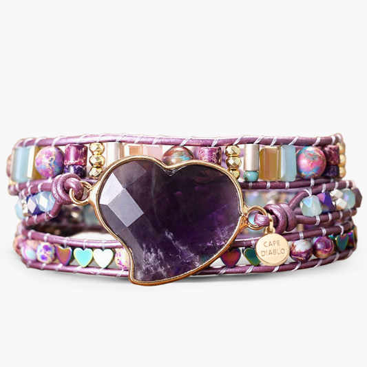 Amethyst-Liebesschutz-Wickelarmband, Edelstein-Armband, Liebe und Schutz, Spirituelles Schmuckstück, Energetisches Wickelarmband, Amethyst-Heilstein, Handgefertigtes Schmuckstück, Esoterisches Accessoire, Energieschmuck, Schutzstein-Armband, Liebeszauber-Armreif, Amethyst-Modeschmuck, Wickelarmband mit Liebeskraft, Schutz vor negativen Energien, Stein der Liebe und Harmonie.