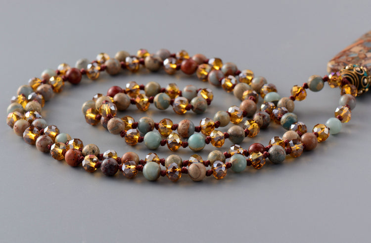 Bohemian Euro Stone Halskette