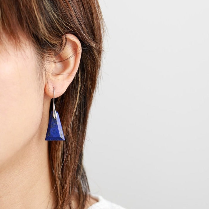 Boucles d'oreilles géométriques en lapis-lazuli