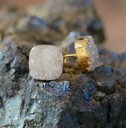 Magische oorbellen Druzy Snow