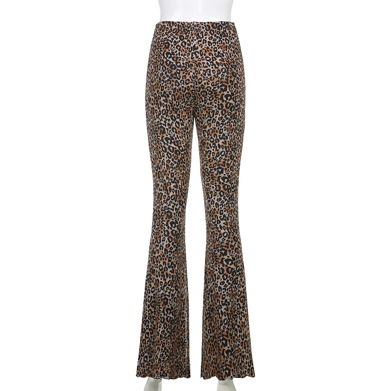 MTS™ hippe flare jeans med leopardprint!